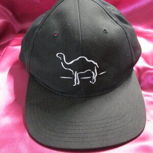 Vintage Camel Black/White Cap (Plastic Snap Back)